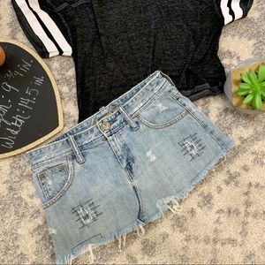 American 🦅 Eagle distressed mini skirt